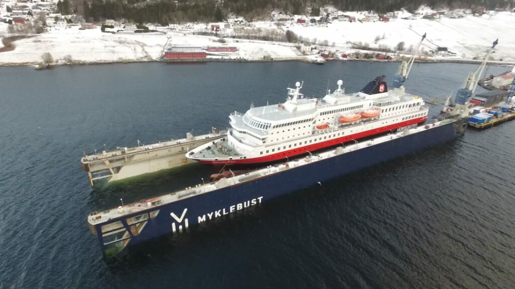 Hurtigruten