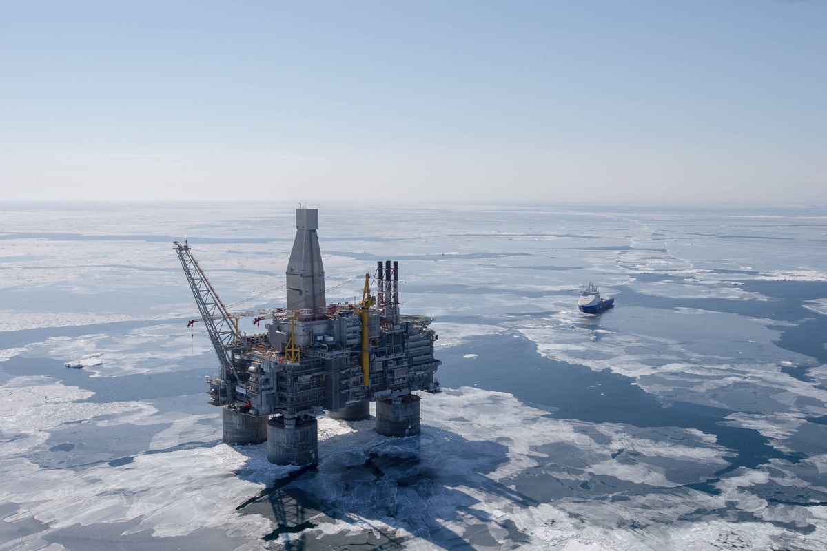 Berkut offshore platform - Russia - ExxonMobil