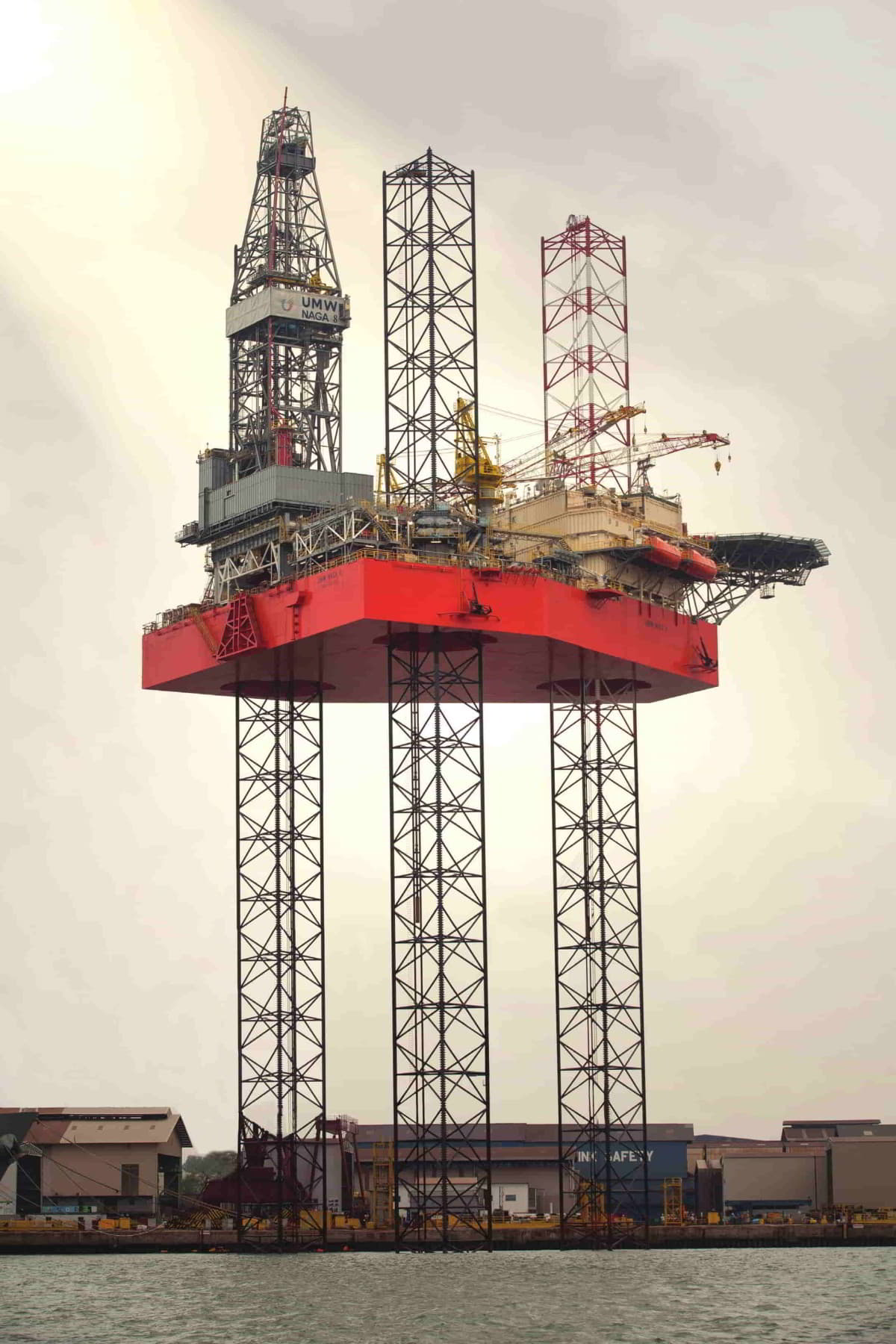 Petronas hires Velesto rigs for drilling ops in Malaysia