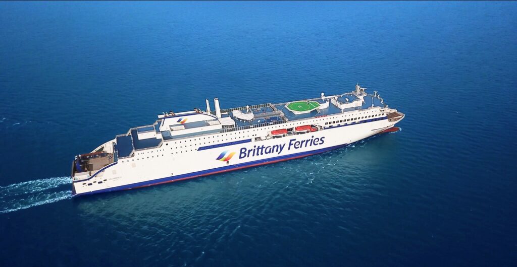 LNG-fueled ; Wärtsilä to support Brittany Ferries' LNG-fueled Salamanca