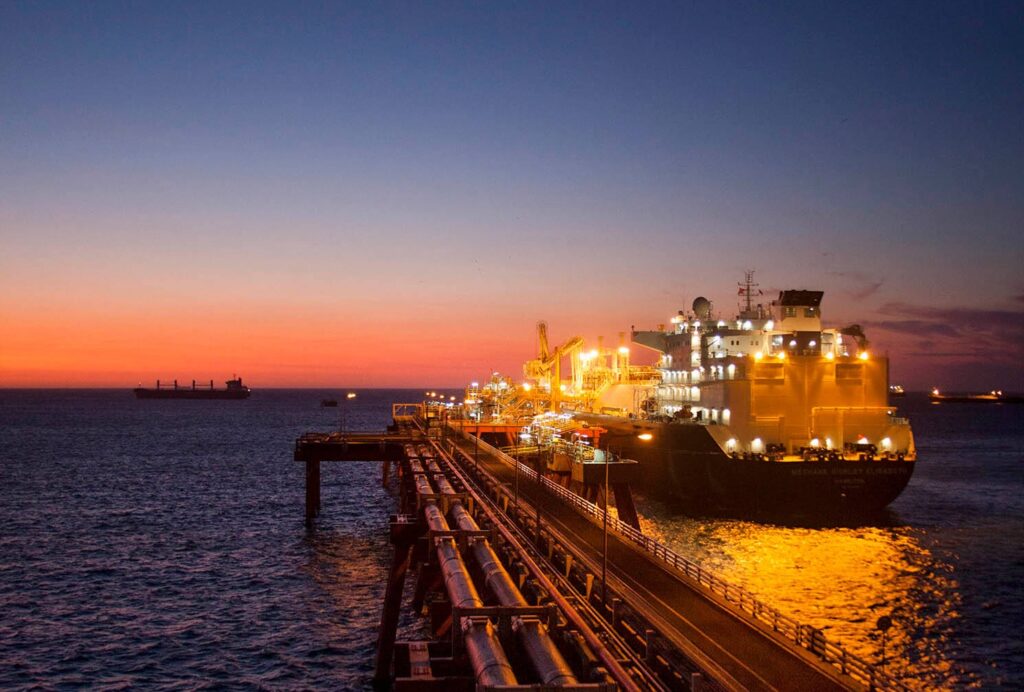 Fluxys and EIG to jointly buy 80% stake in Chilean Quintero LNG terminal