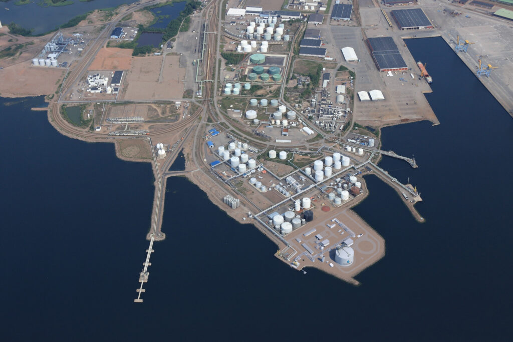 Hamina LNG terminal in Finland to start operations this year