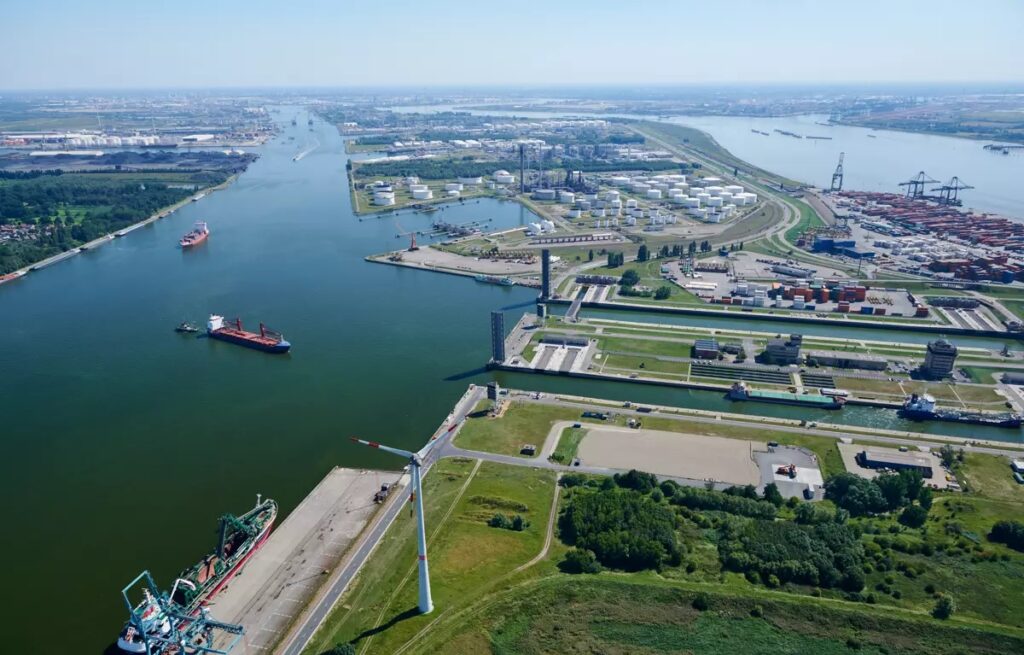 Plug to build large-scale green hydrogen generation plant at Port of Antwerp-Bruges