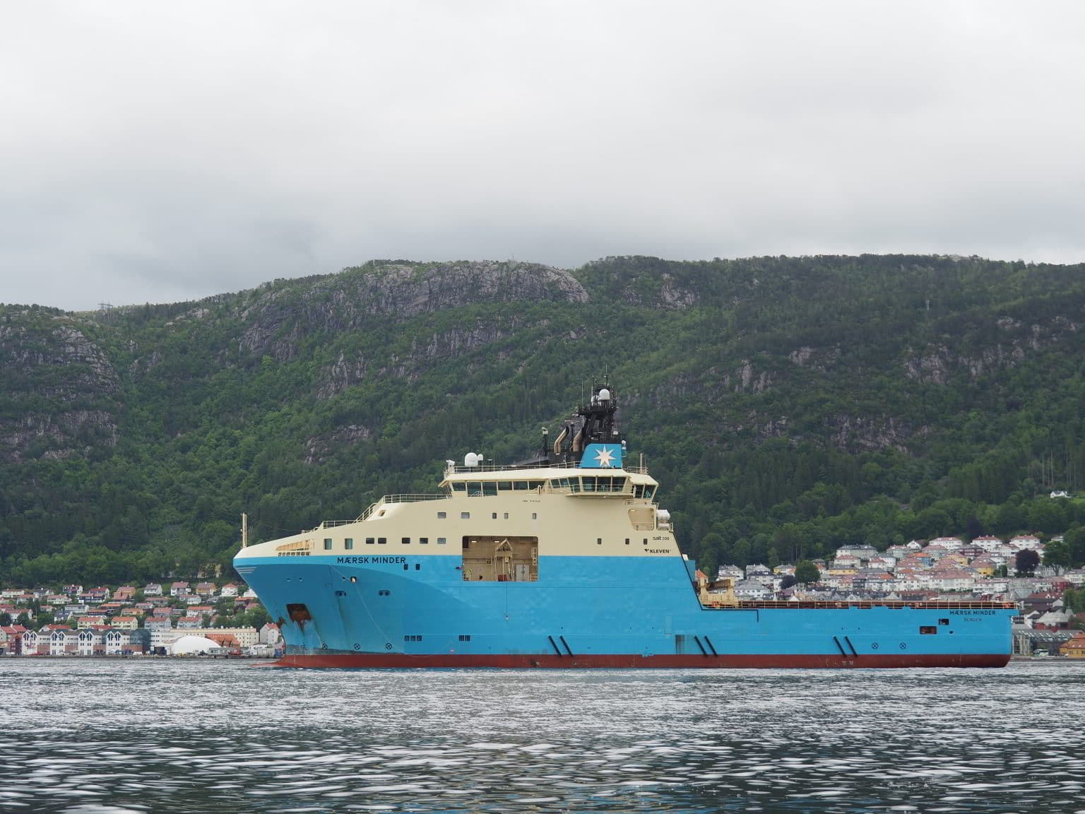 Following upgrades, world’s first hybrid-electric anchor handler completes sea trials