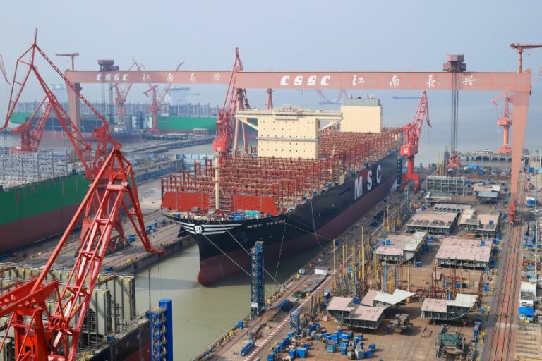 China Evergreen Takes Delivery Of World S Largest 24 000 Teu Containership Offshore Energy