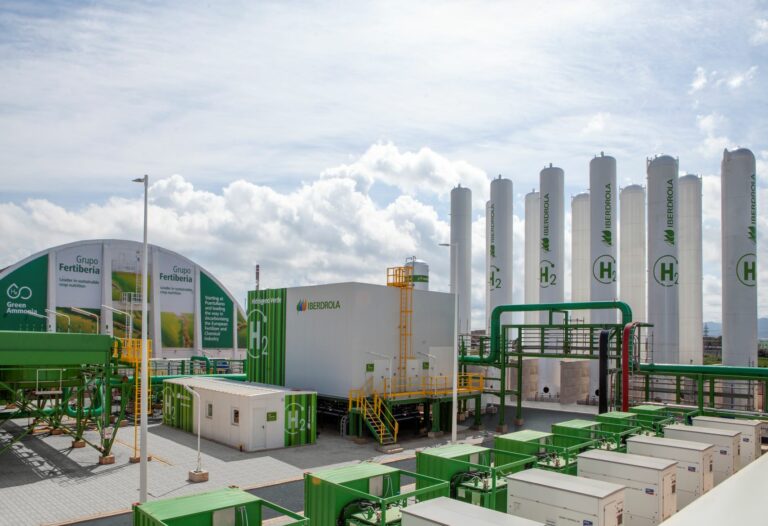 ScottishPower, Hutchison Ports Looking Into Green Hydrogen Production ...