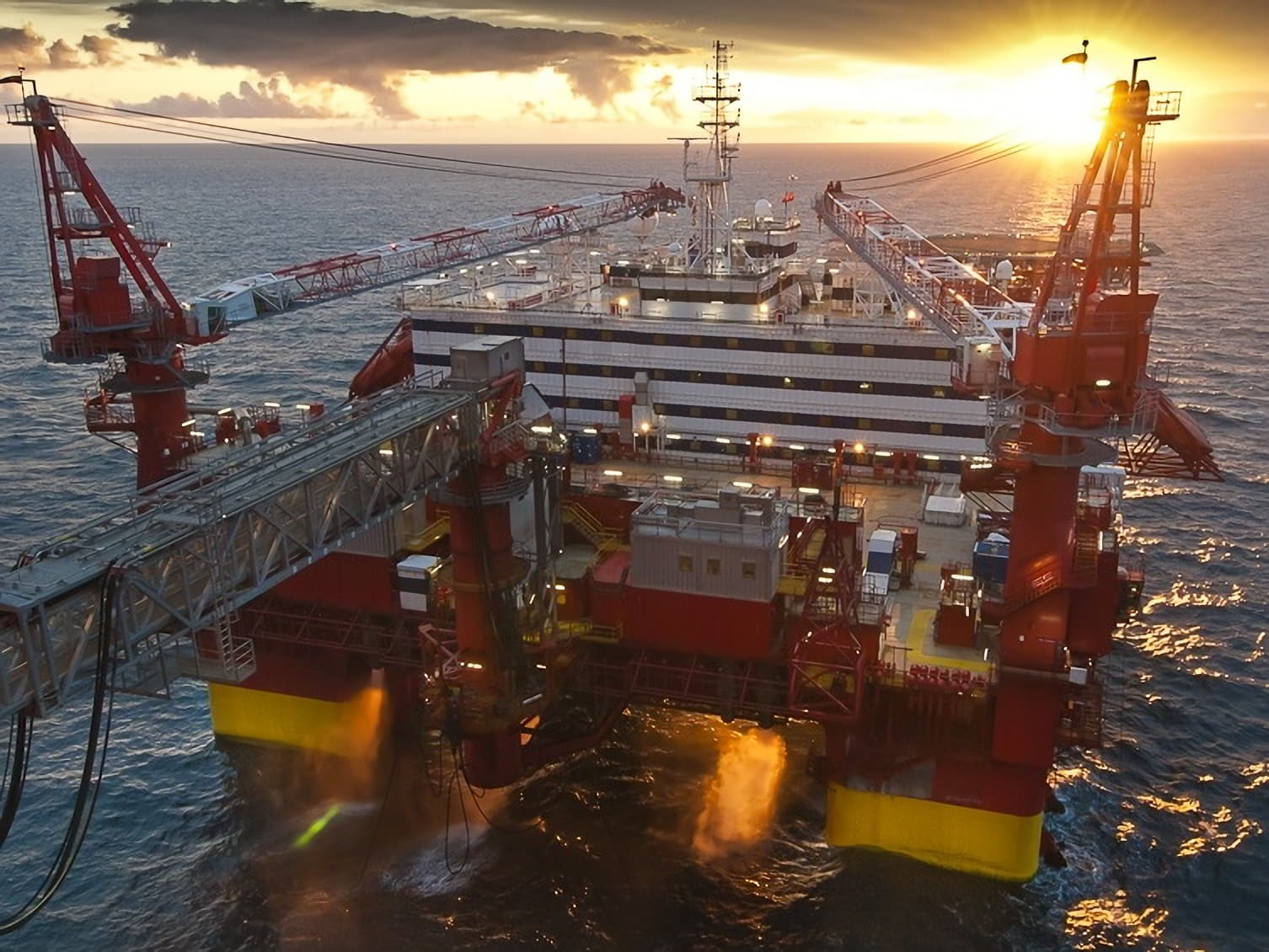 More work offshore Norway for Floatel units