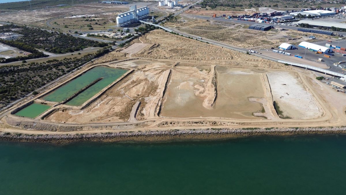 Venice Energy picks new FSRU supplier for Outer Harbor LNG terminal
