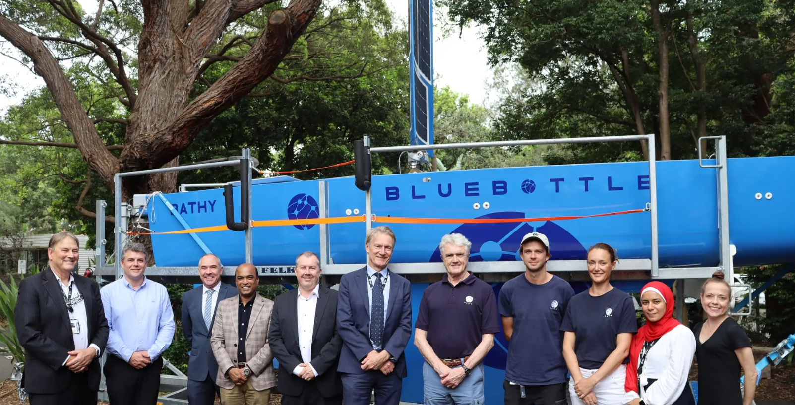 Australian Composites Manufacturing (ACM CRC), Ocius Technology, and the University of New South Wales (UNSW) have set out through an R&D project to optimize the use of wave energy for propulsion, utilizing energy for underwater flippers for unmanned surface vessels (USVs)