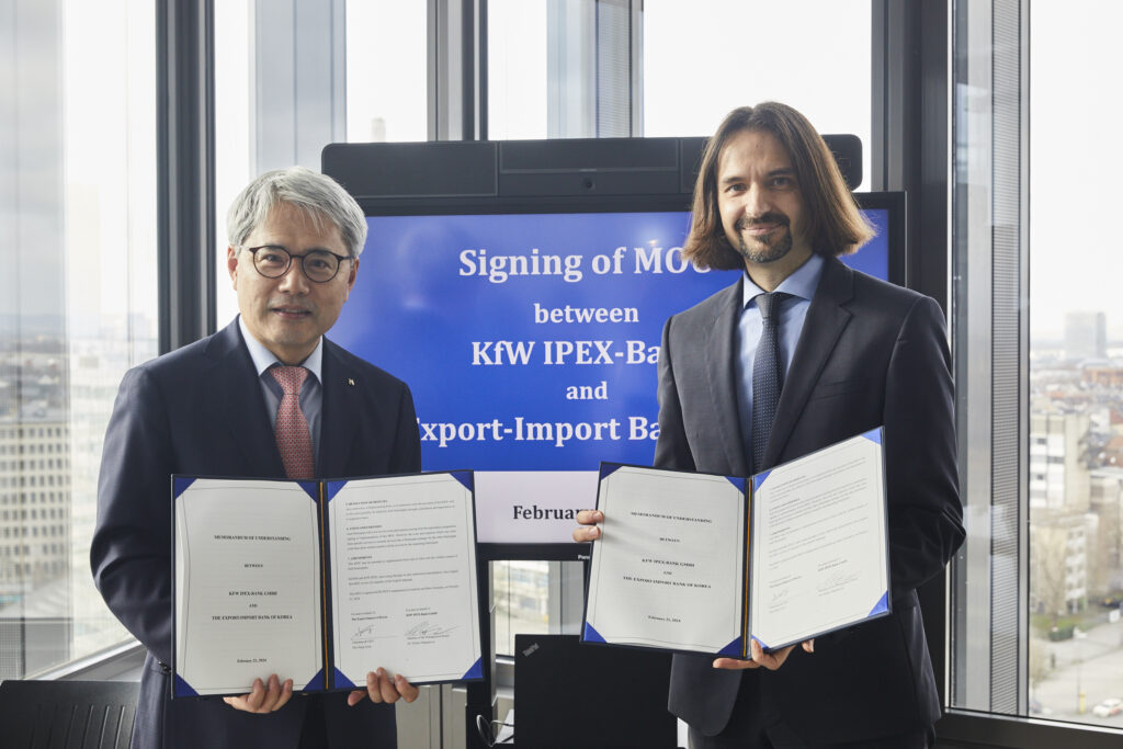 Korea Eximbank, KfW IPEX to cooperate on financing eco-friendly ship ...