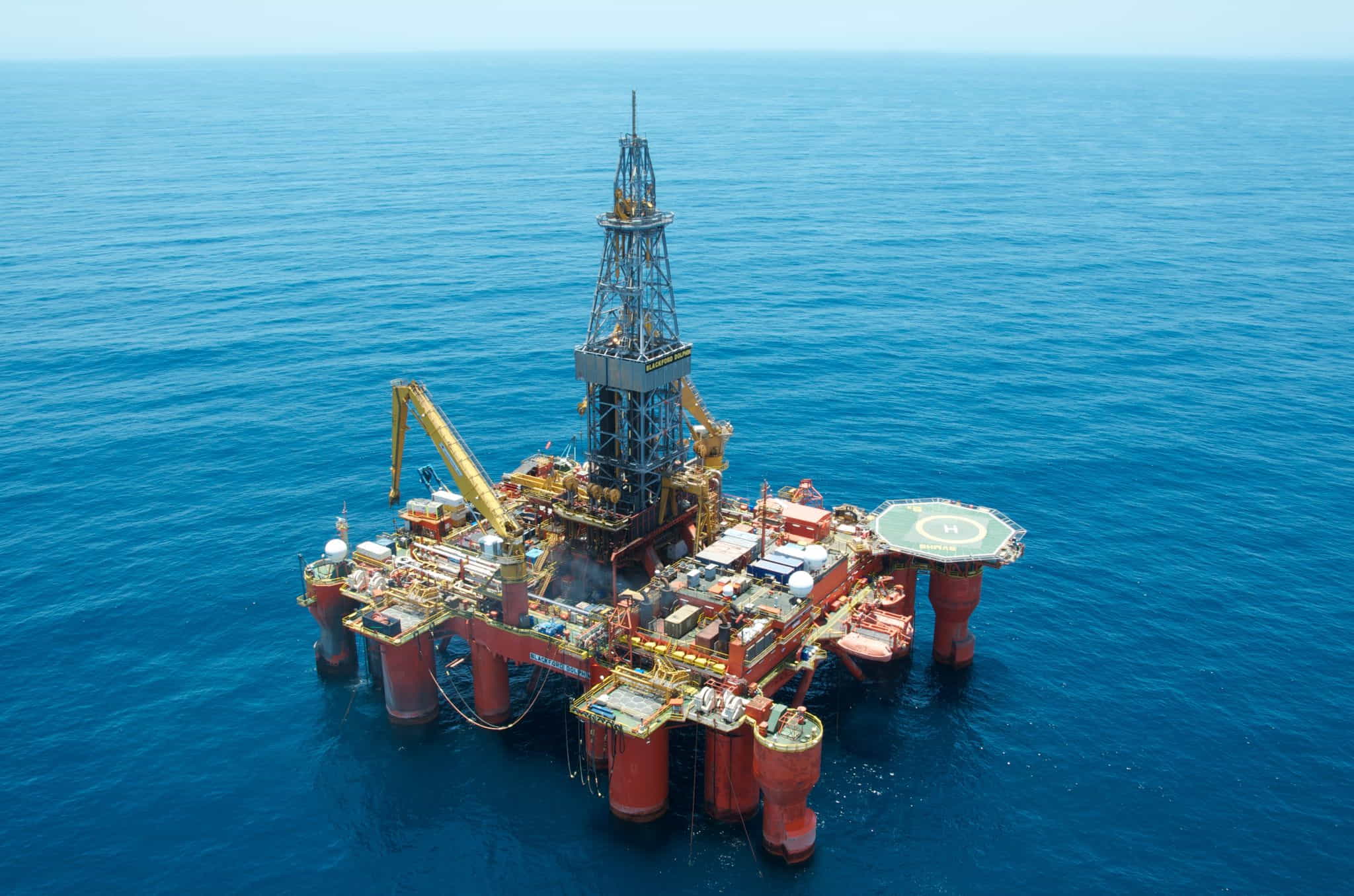 Blackford Dolphin rig; Source: Dolphin Drilling