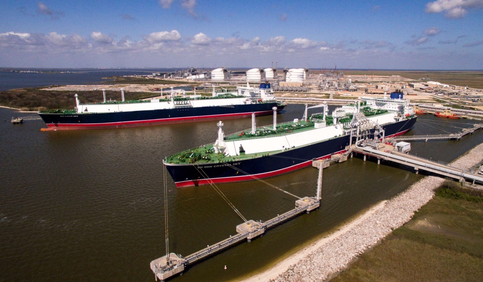 Stena Bulk sells two LNG tankers to BW LNG in bid to ‘build bridges towards a new era’
