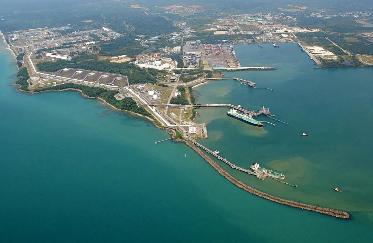 Petronas' Malaysian LNG Complex at Bintulu, Sarawak; Source: Petronas