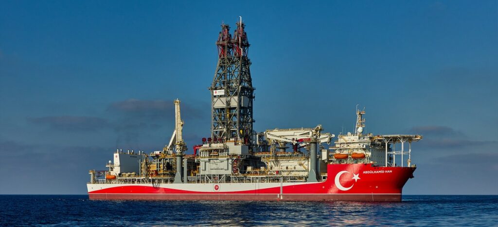 https://www.offshore-energy.biz/turkiye-holds-lng-supply-talks-with-exxonmobil-while-setting-the-stage-to-search-for-oil-in-black-sea/
