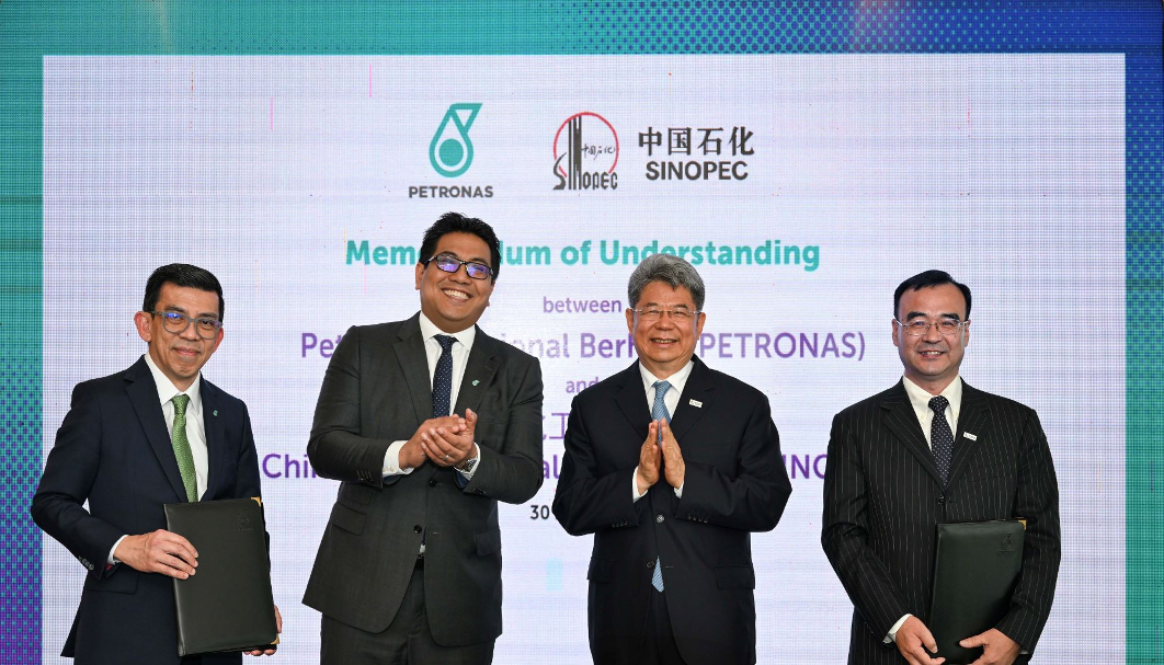 MoU signing ceremony; Source: Petronas
