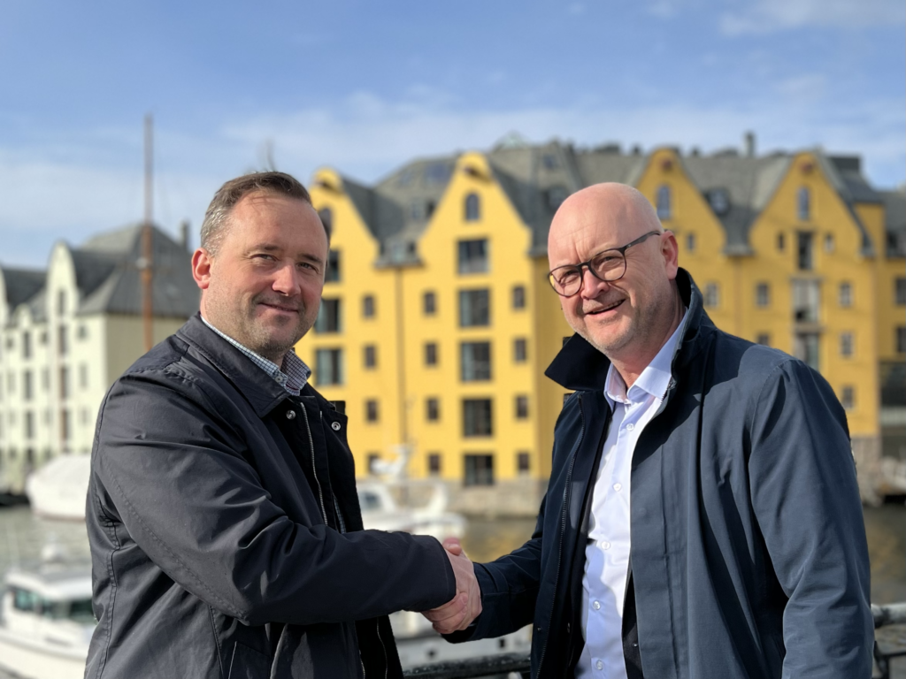 Norwegian Collaboration for Green Energy Innovation: Hydrogen and Bio-Methanol Partnership