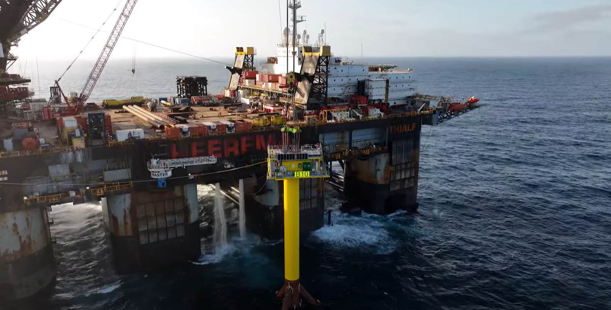 B10 platform installation; Source: Petrogas