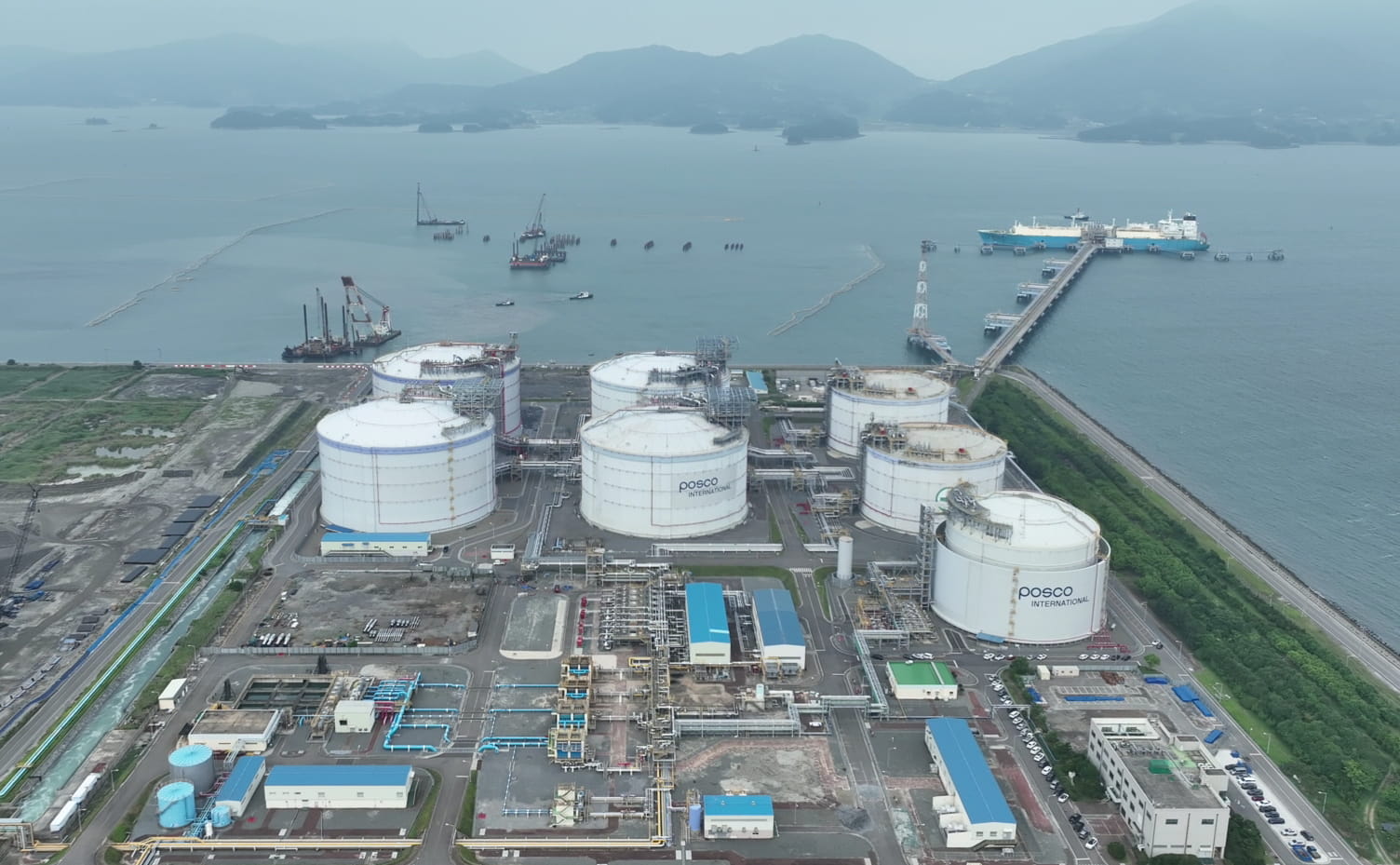 Panoramic view of Gwangyang 1st LNG Terminal; Source: POSCO International