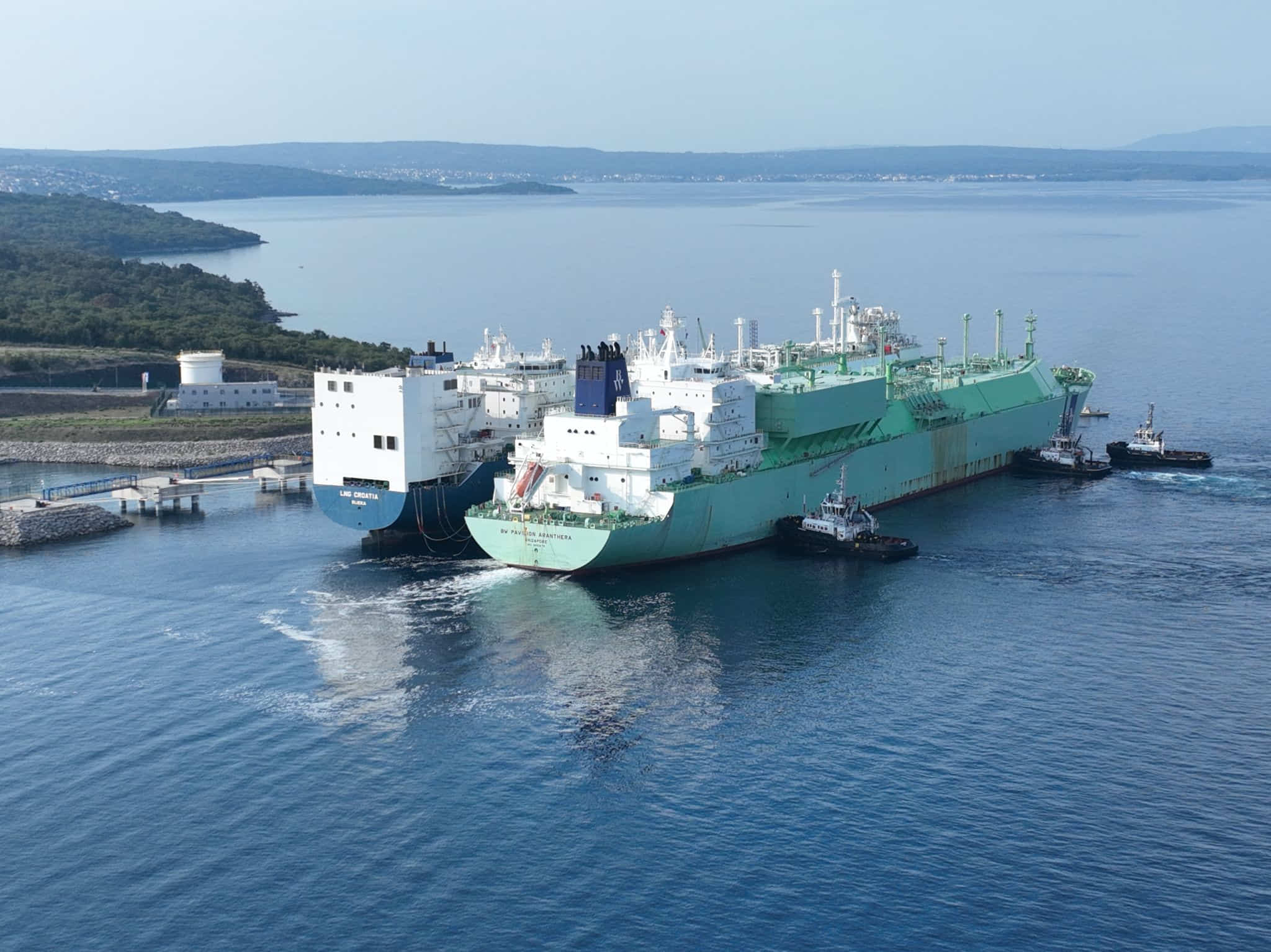 BW Pavilion Aranthera LNG carrier at Krk terminal in Croatia; Source: LNG Croatia