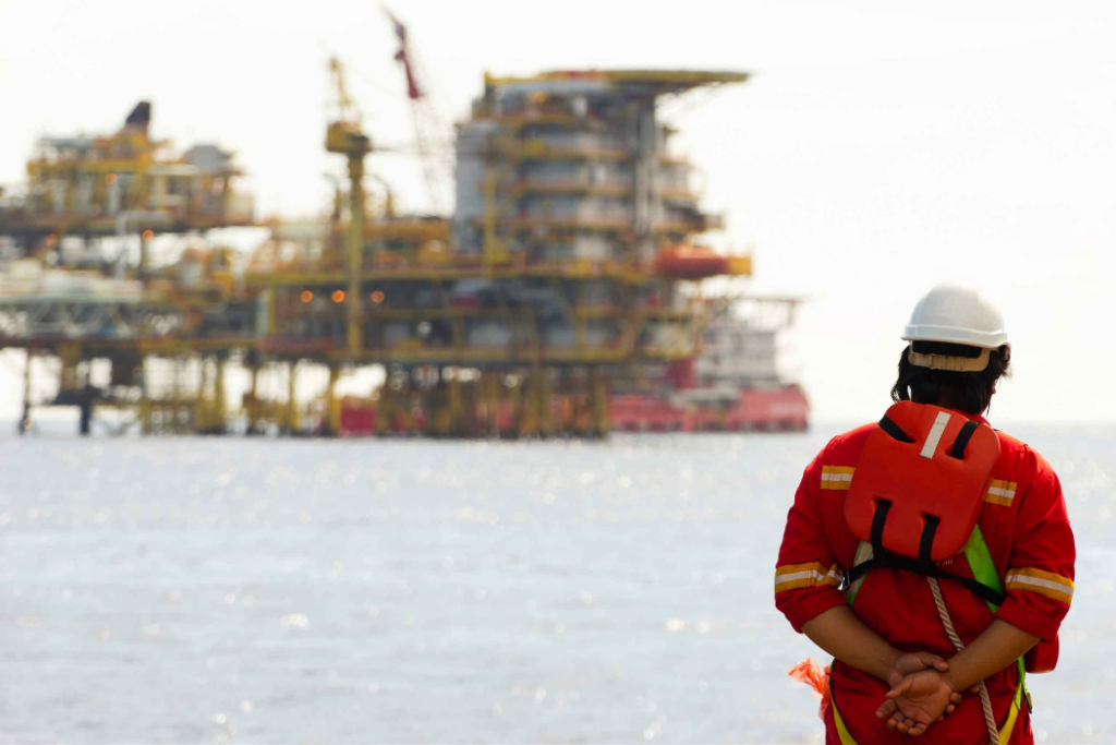 Aker BP's CO2 storage licenses peer reviewed by ABL firm