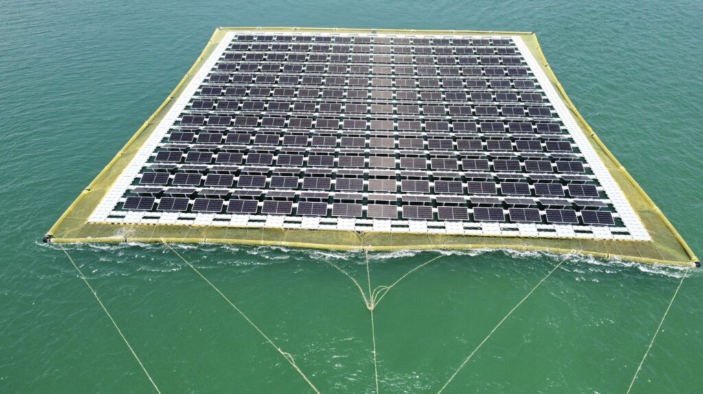 Offsolar has finalized the construction of its 238 kWp floating solar platform for the CEFORE project in Malaysia