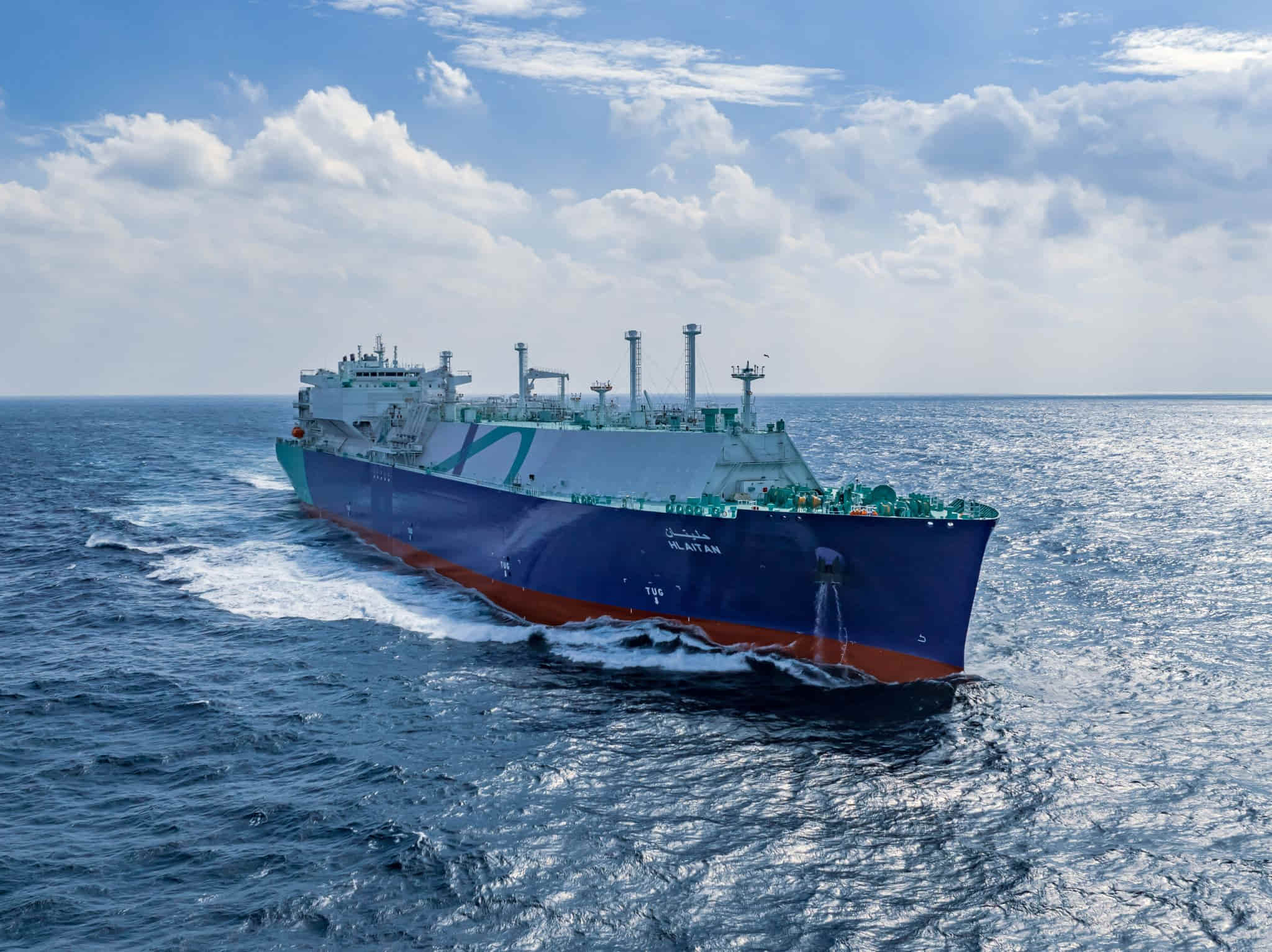 Hlaitan LNG carrier; Source: MOL