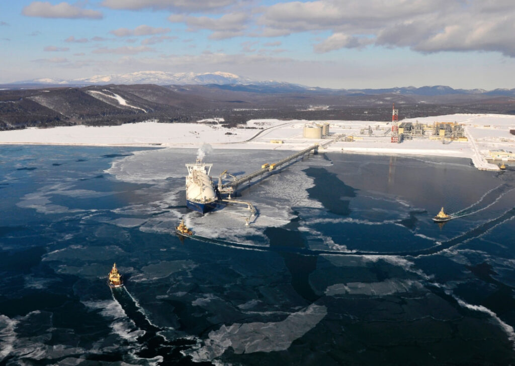 Prigorodnoye production complex at Sakhalin II project; Source: Gazprom