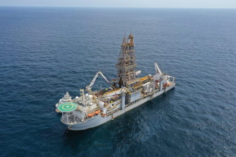 New rig deals lift Valaris’ contract backlog to $4 billion - Offshore ...