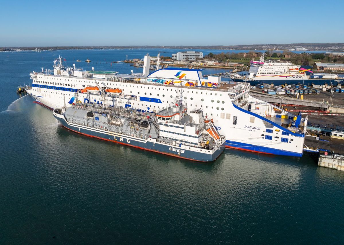 Portsmouth Port hosts its first LNG bunkering operation