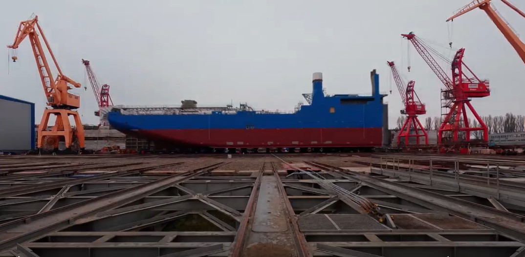 Hull for Japan-bound hybrid cable lay & construction vessel coming together in Romania (Video)