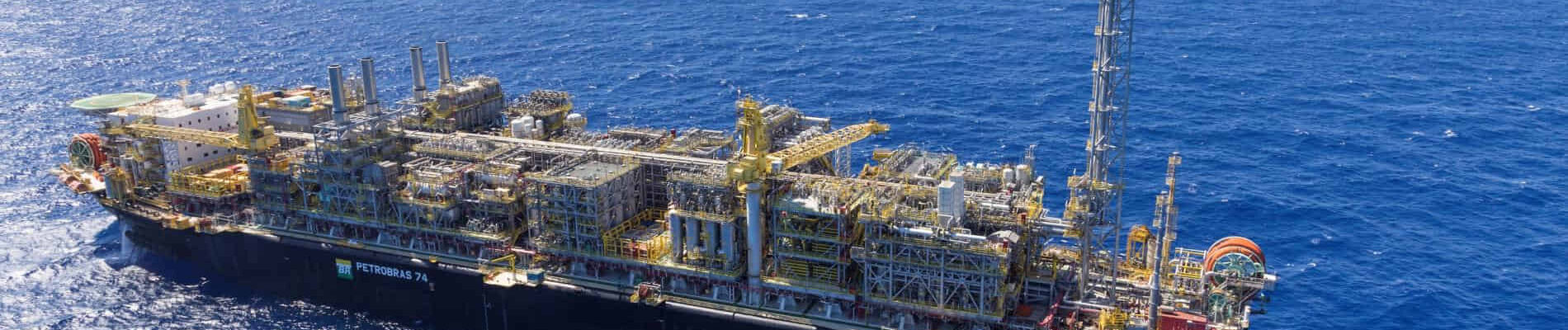 FPSO P-74 in Santos Basin pre-salt layer captures and reinjects CO2 reduces CO2 emissions and optimizes oil recovery; Source: Petrobras