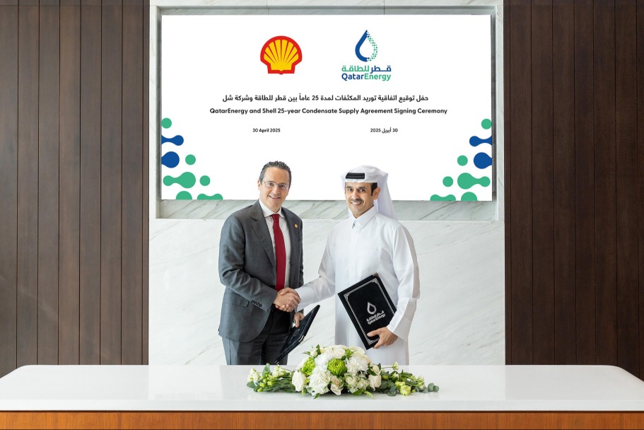 Two men shaking hands