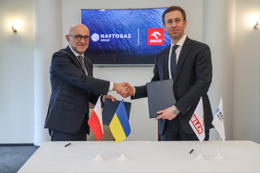 Two men shaking hands
