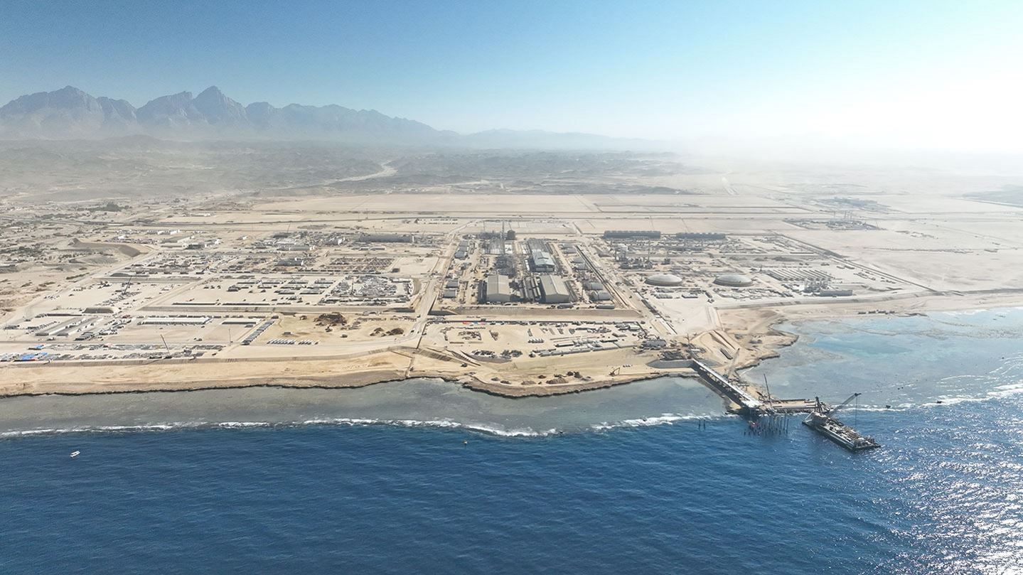 NEOM Green Hydrogen Project Nears Completion in Saudi Arabia