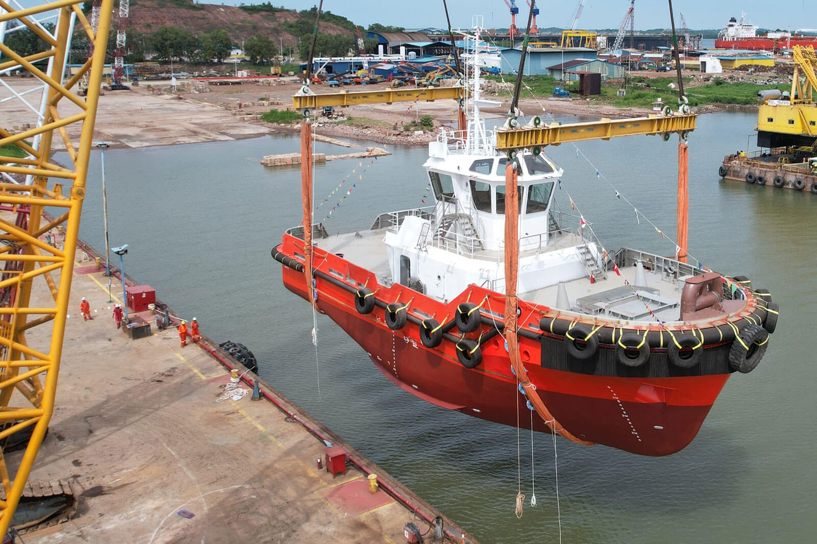 Singapore’s first fully electric tug launched