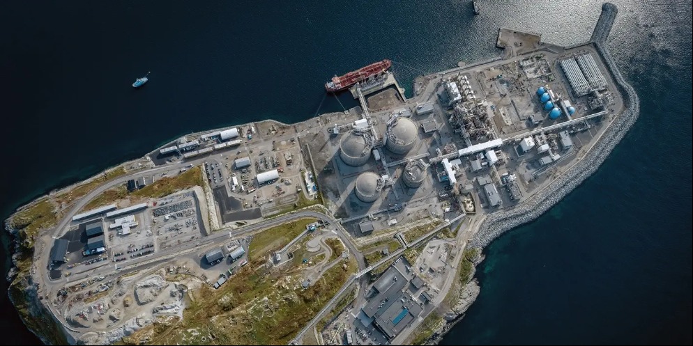 The Hammerfest LNG plant on Melkøya viewed from above