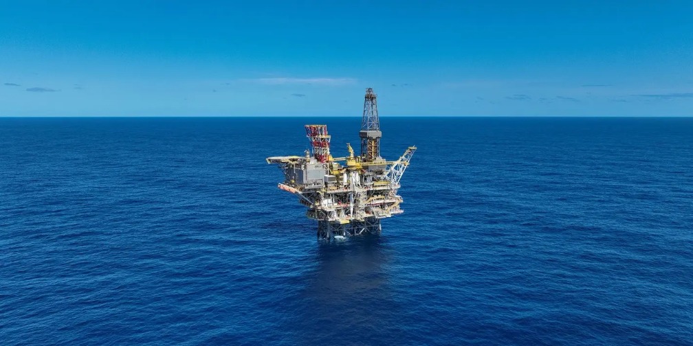 Peregrino C platform